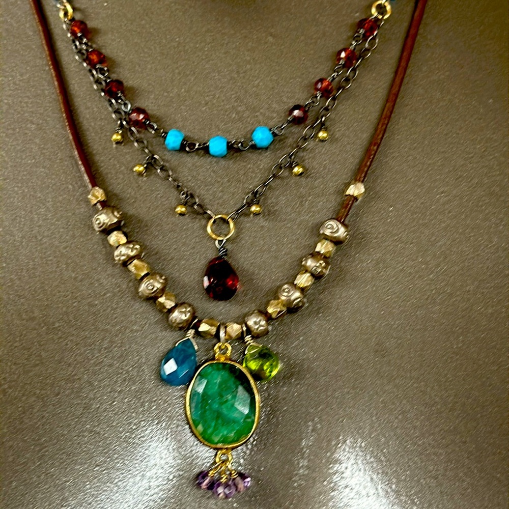 Layered Light Neckace. New with tags from Sundance.